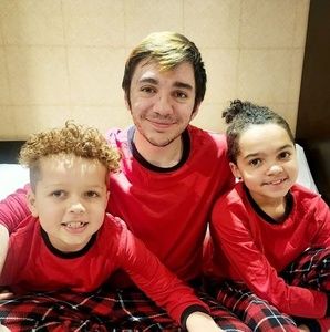 Meet your Posher, Corinne